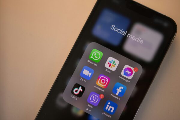 INGLÉS PARA REDES SOCIALES Y MARKETING